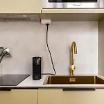 Апартаменты Metropolitan Living - Laranjeiras Лиссабон
