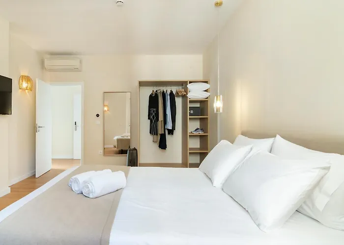 Metropolitan Living - Laranjeiras