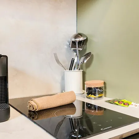 Metropolitan Living - Laranjeiras Апартаменты *